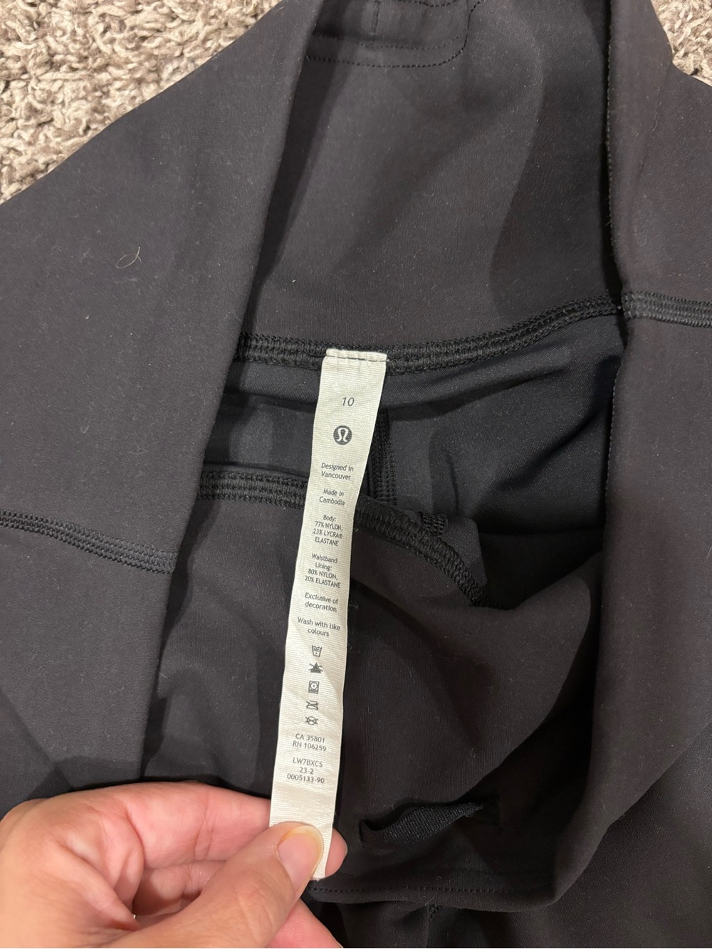 lululemon athletica Black High-Rise Workout Shorts 3inch - Picture 2 of 4